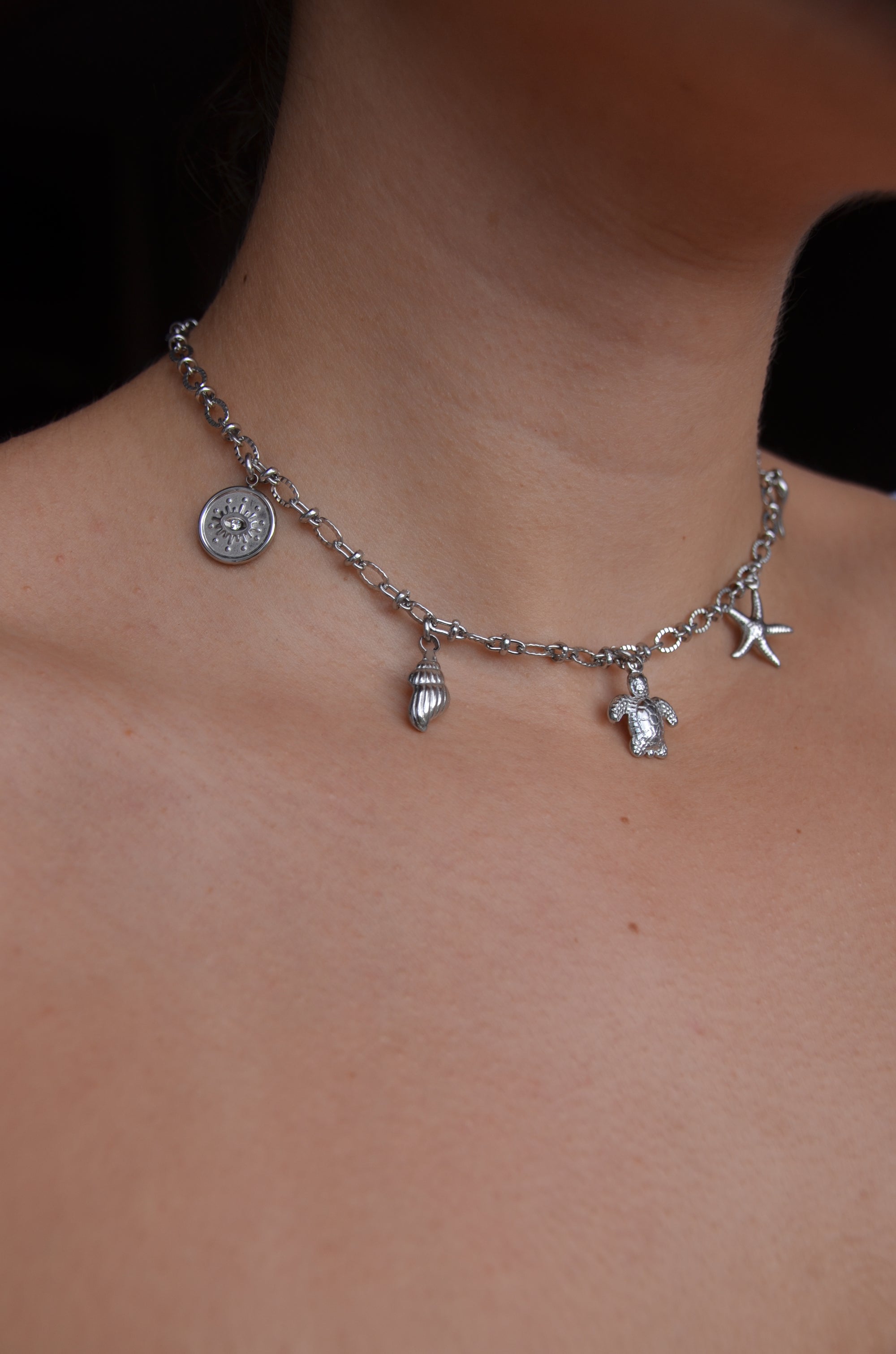 Liora - Collier à Charms Exclusif