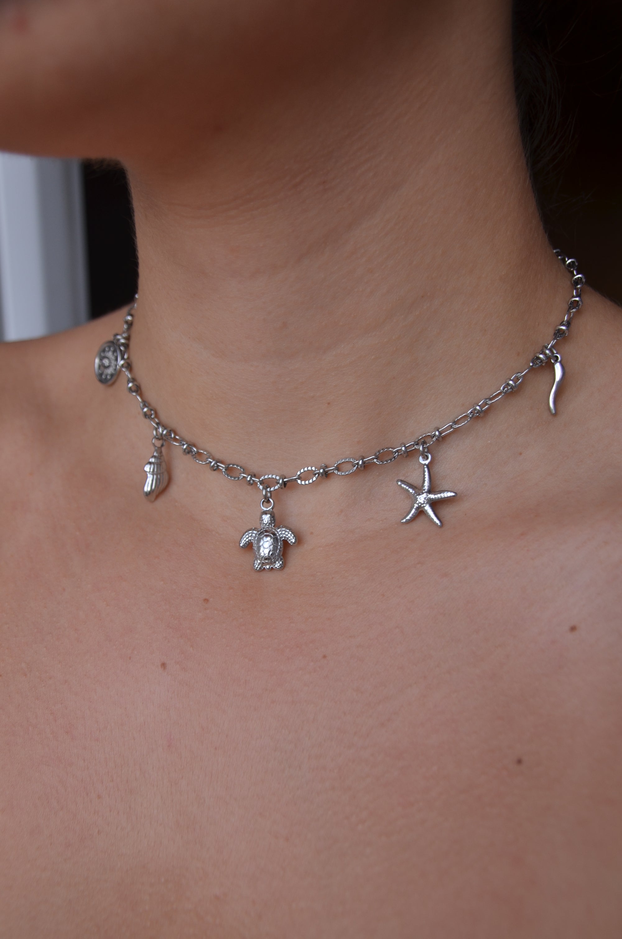 Liora - Collier à Charms Exclusif